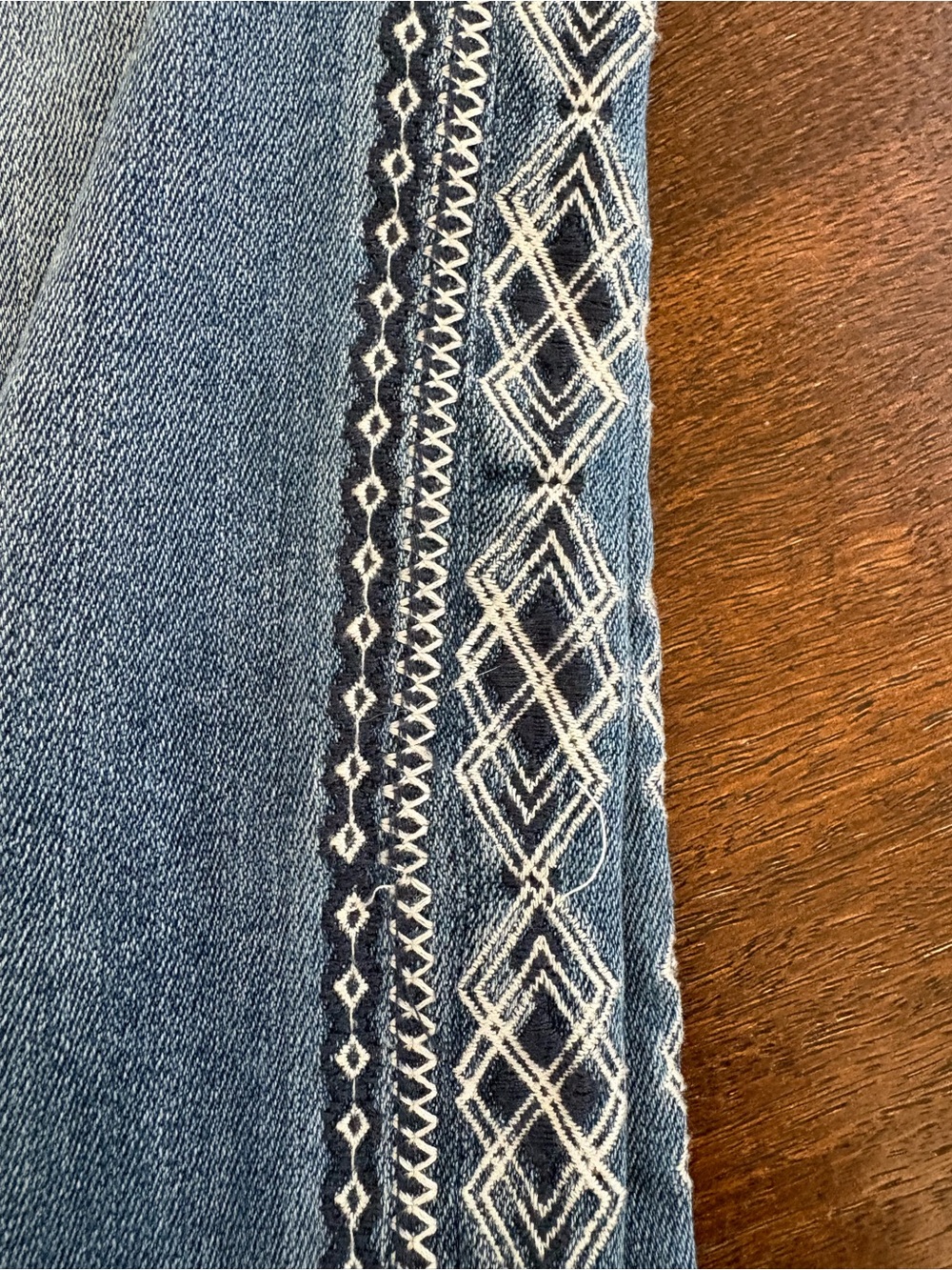 Driftwood Audrey Embroidered Aztec Boho Straight Jeans 30x31 (31x 30) Mid Rise - Picture 6 of 15
